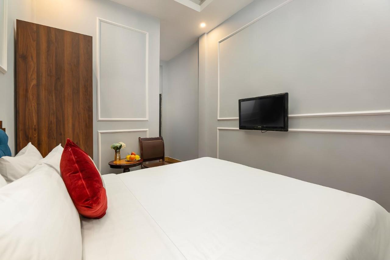 Sonata Premier Hotel & Spa Hanoi Exterior photo